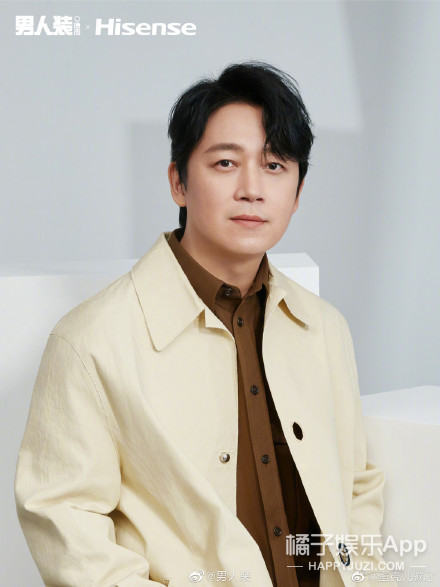 潘粤明黄磊挺啤酒肚失去下颌线，纵观同辈女演员，这反差太大了