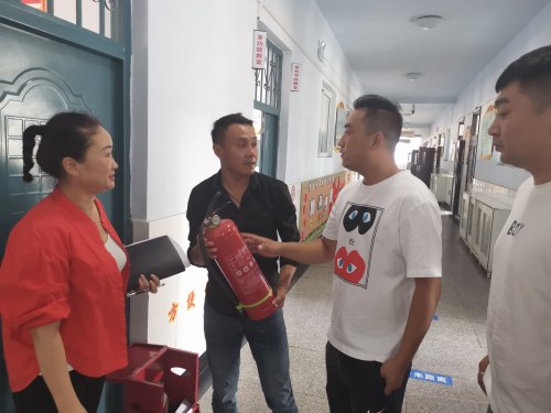 清河區(qū)第一小學(xué)：安全排查 防患于未然(圖1)