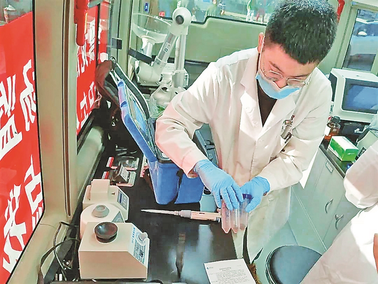 食品安全快速检测进早市 抽检结果全部合格
