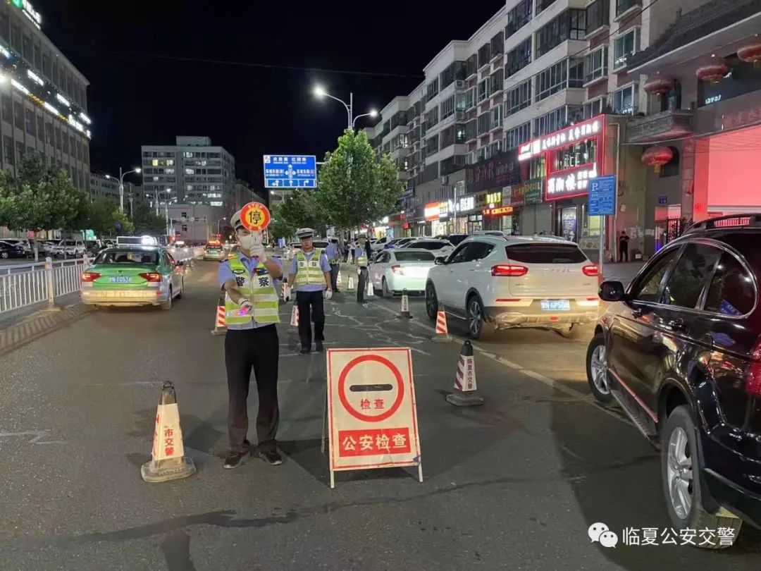 【文明交通 安全出行】临夏公安交警向不文明交通行为说“不”！