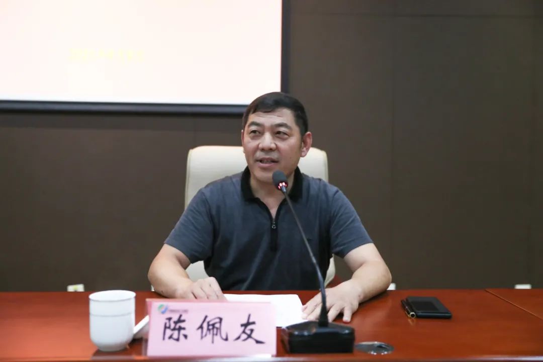 区人社局在济南新材料产业园区举办“温暖人社企业行”政策宣讲活动