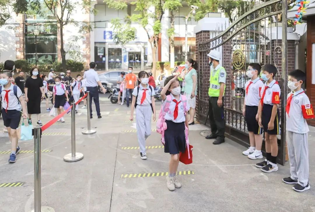 徐汇区第一中心小学的安全教育花样有点多(图12)