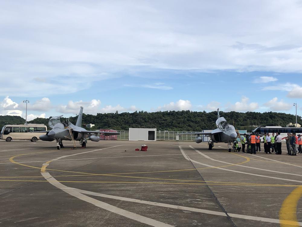 �״������й���չ����-16D����-10�ִ��麣