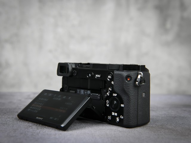 从6000到25000元 最值得买的四款微单相机