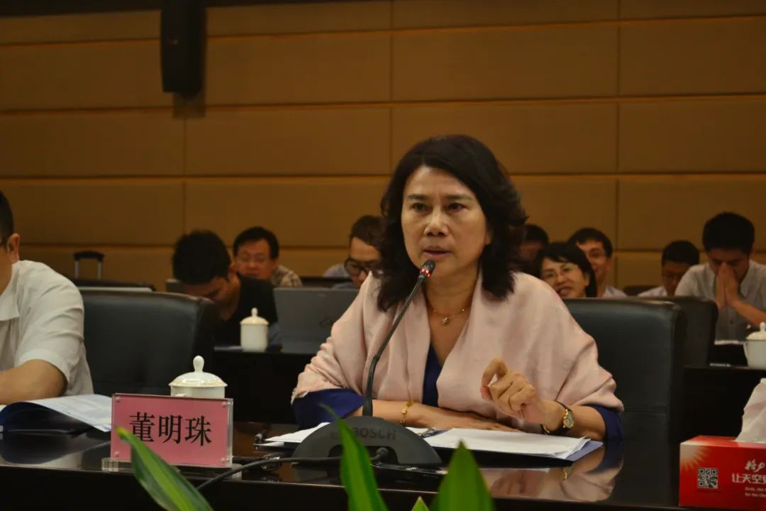 董明珠放大招！格力电器将注销2.2亿股，市值近100亿，股民嗨了！回购已花近300亿，珠海明骏却紧急质押“补仓”