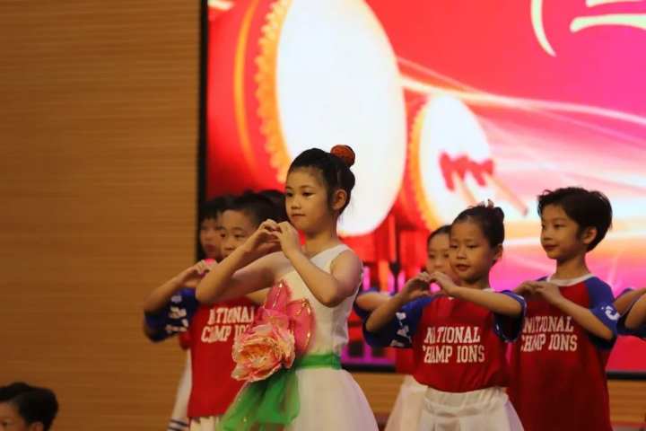 杭州市金都天長小學開展“X”和美課程展示活動(圖11) 杭州市金都天長小學開展“X”和美課程展示活動(圖11)