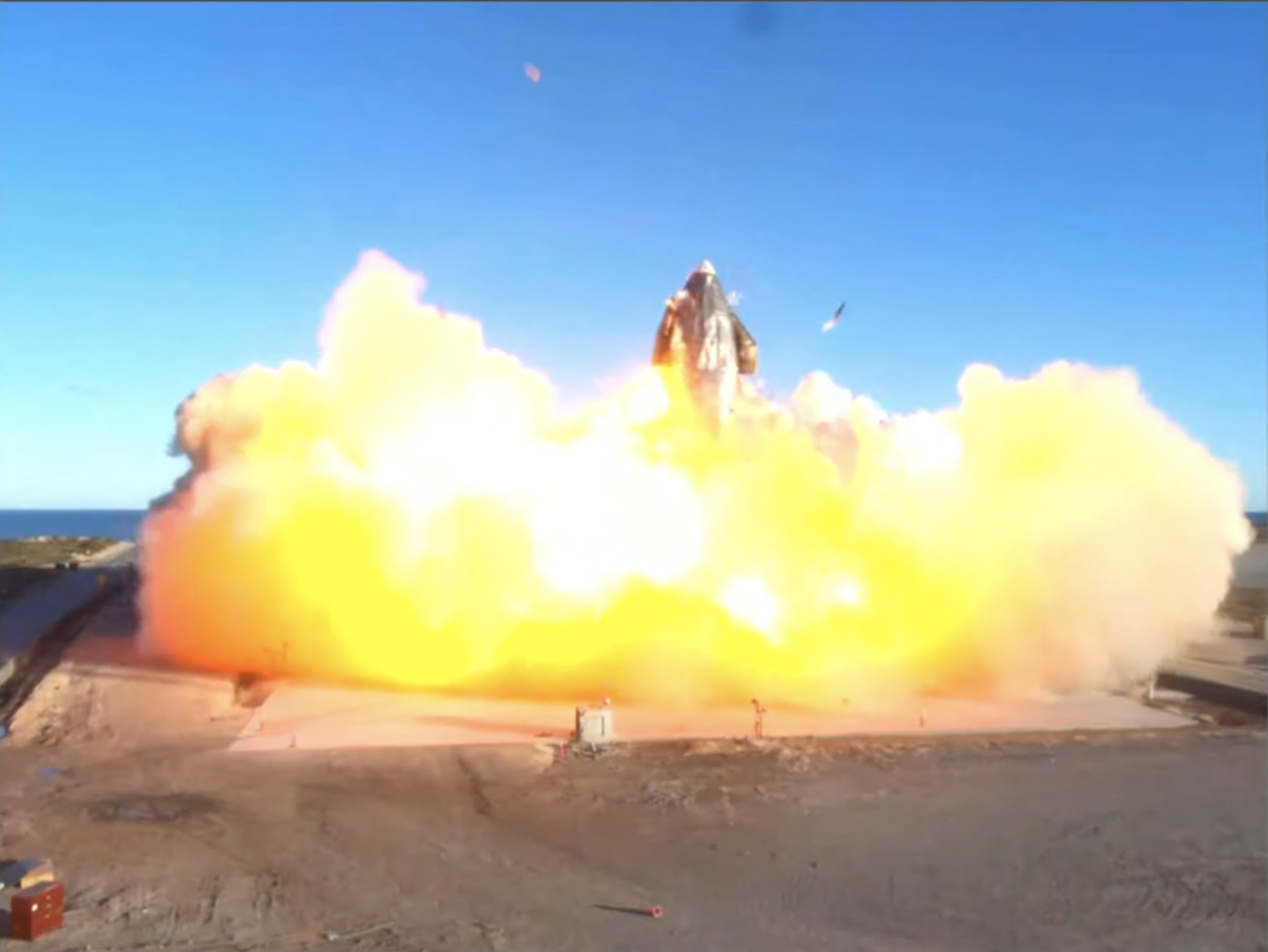 spacex星舰飞行测试着陆时发生爆炸功亏一篑马斯克却依然信心满满