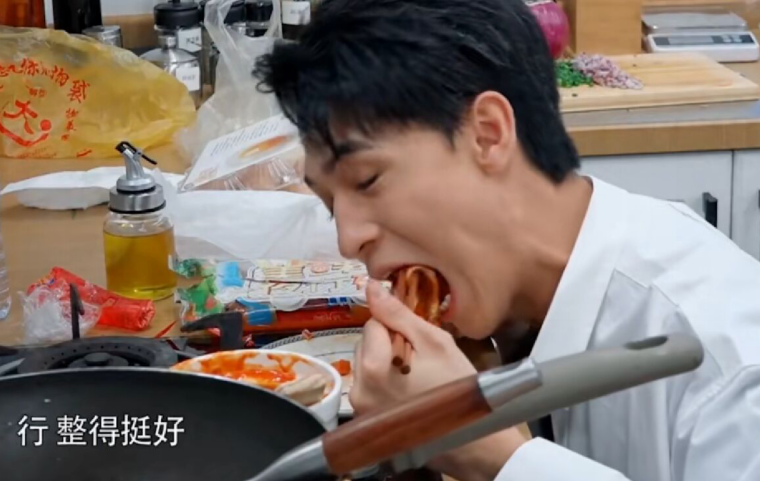 德云社“吃货”知多少？郭德纲有造诣，于谦讲