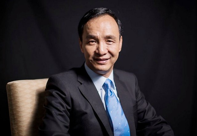 岛内国民党搞响“内战”？洪秀柱：统一不可回避，台独该收手了