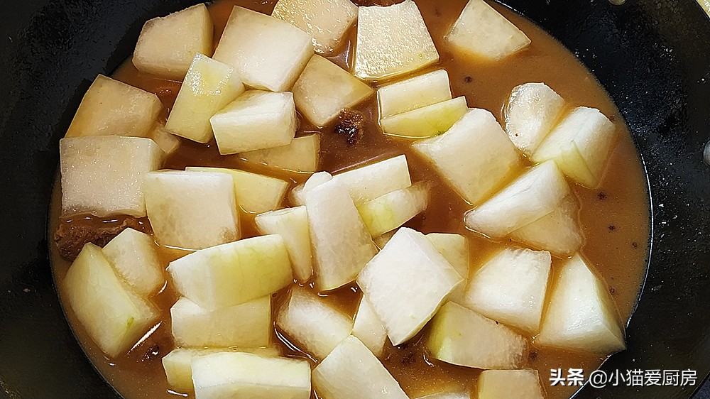 图片[12]-冬瓜和鸭肉是天生一对 把它们一起烧来吃 味道鲜香 汤汁都不剩-起舞食谱网