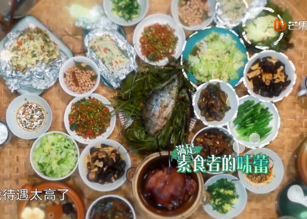 向往的生活：黄磊做饭速度跟不上，节目组又悄悄为嘉宾点外卖