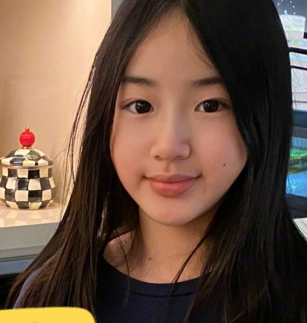 明星基因就服吴尊，女儿甜美可爱不说，儿子五官像是复制粘贴