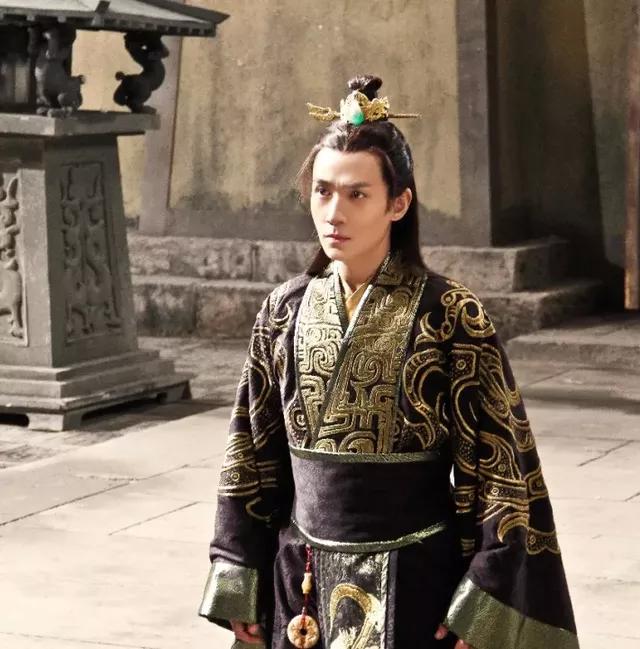 Zhu Yilong: a supporting role as the protagonist - iNEWS