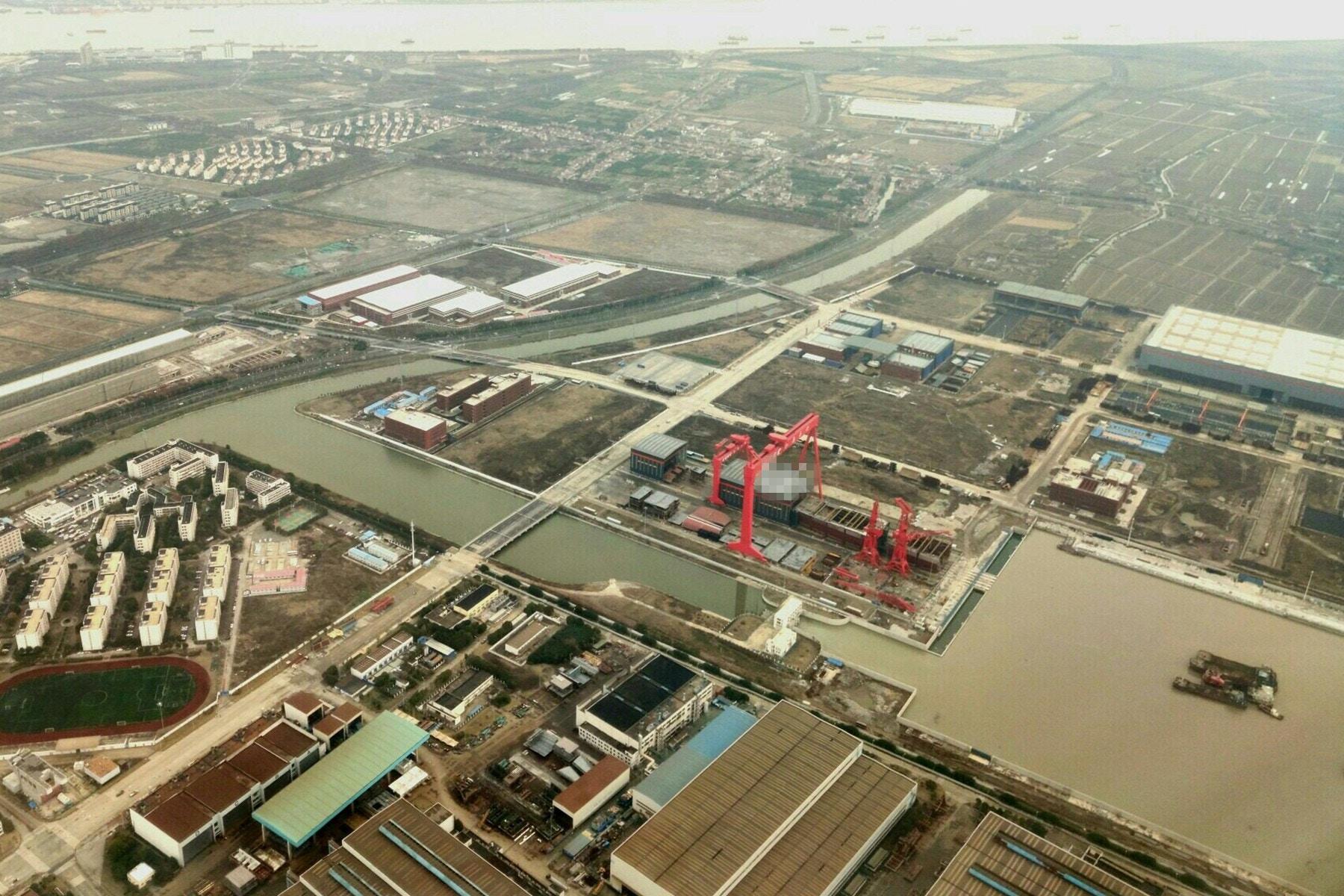美国卫星探查中国003航母，发现这一线索称：“我们低估它了！”