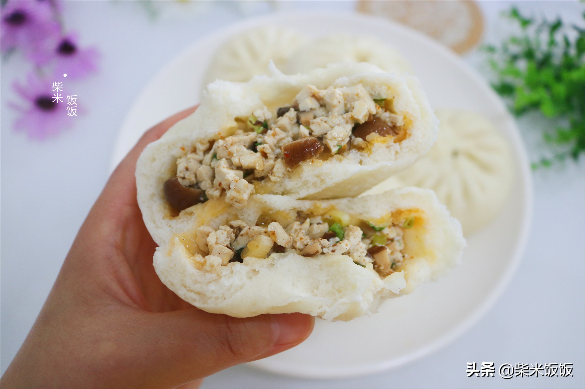 比肉包還好吃的素餡包子，夏天吃最合適，太香了