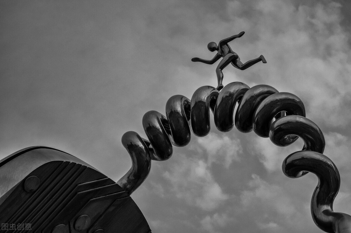 梦到自己跑了一天,仿佛有坏人追,解析梦境中的逃避与自我挑战 梦到自己跑了一天,仿佛有坏人追,解析梦境中的逃避与自我挑战