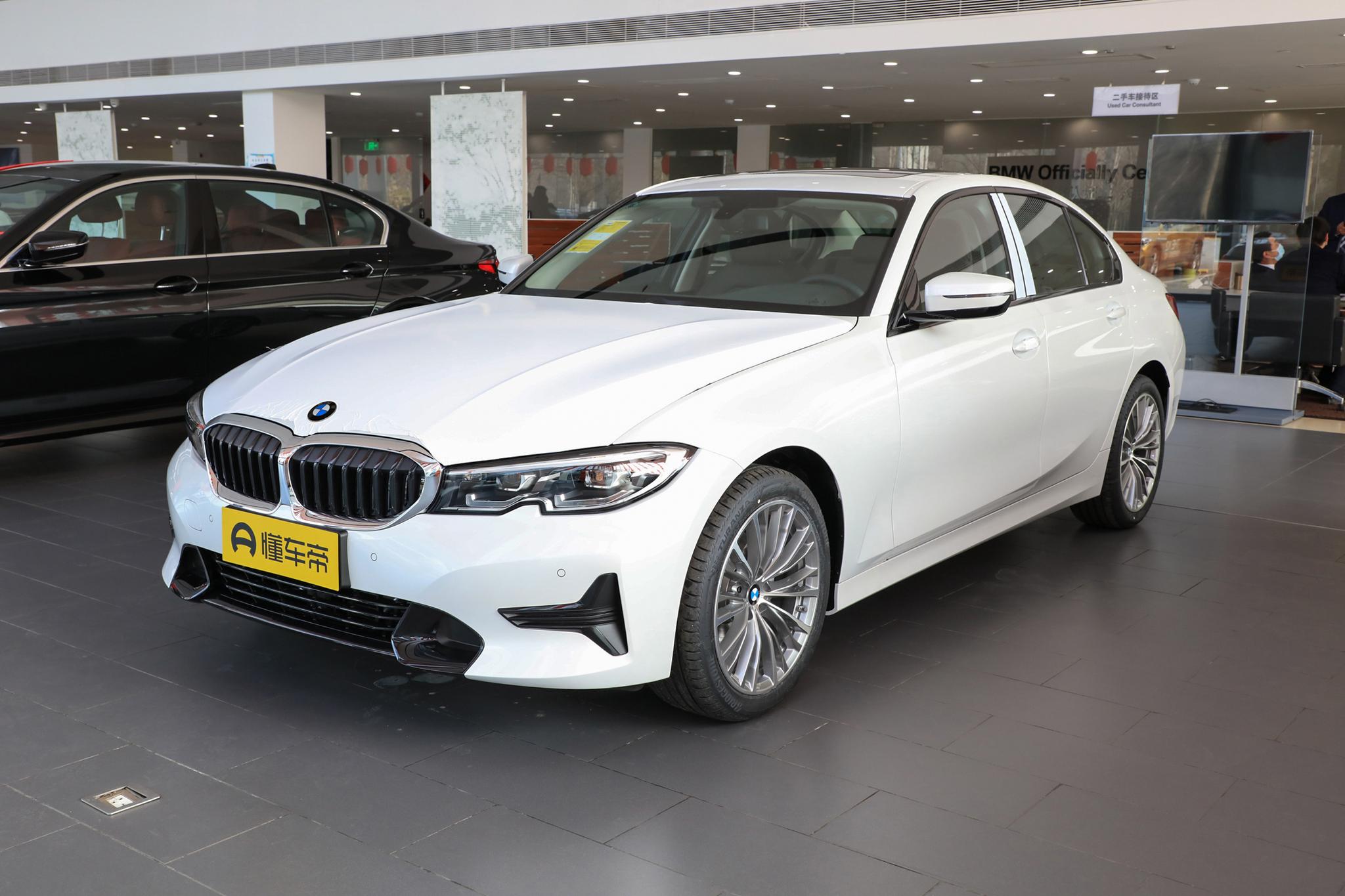 In February, the luxury intermediate sedan is in danger: BMW 3 Series ...