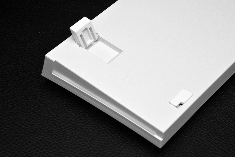 高特青轴、RGB侧灯、109元，微星这款让那些机械手感键盘瑟瑟发抖