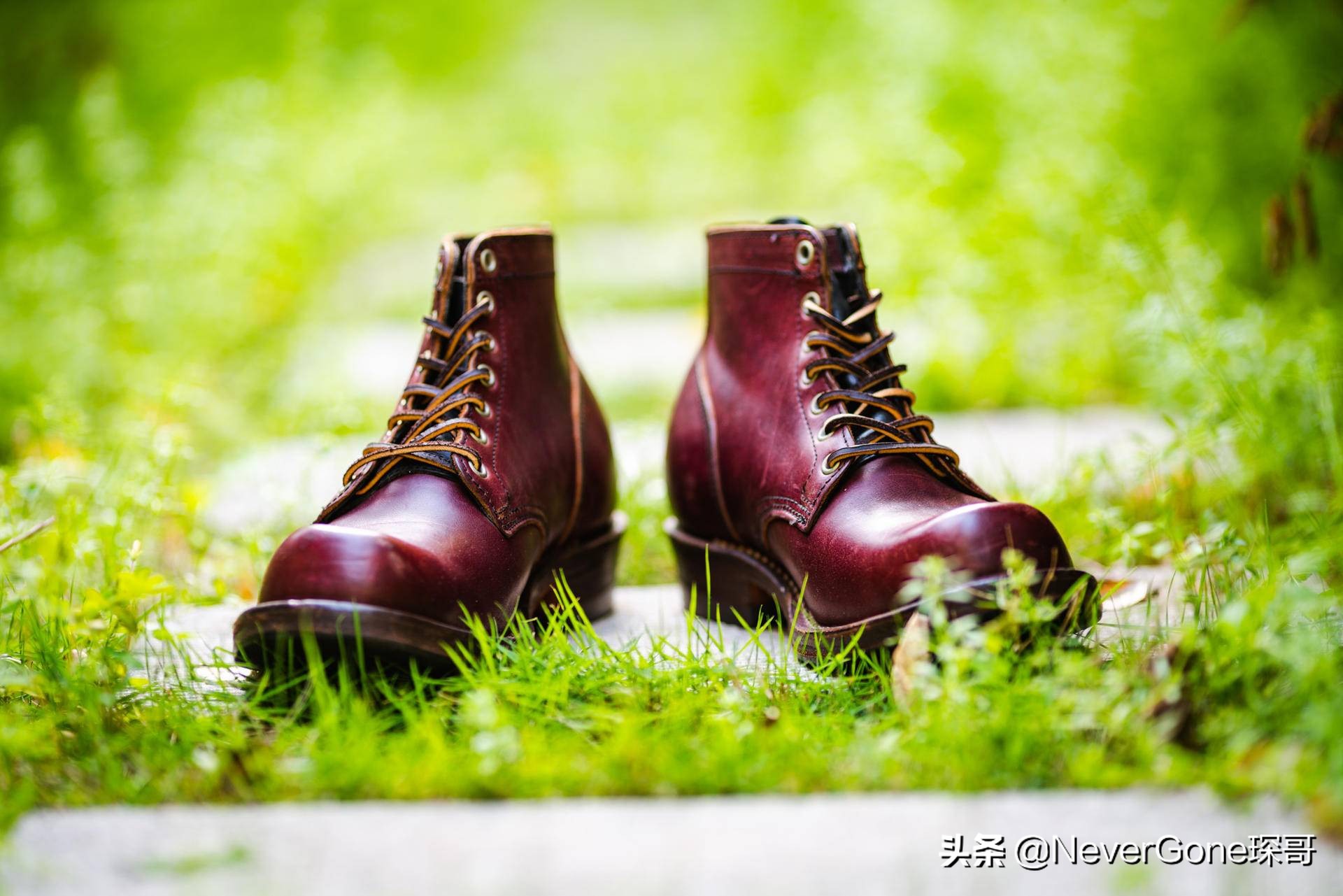 让人无法忽略的翘头——Viberg 310工装靴