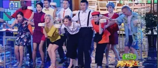 胡杏儿:当年当上港姐也被骂,如今却逆袭成了时尚女王