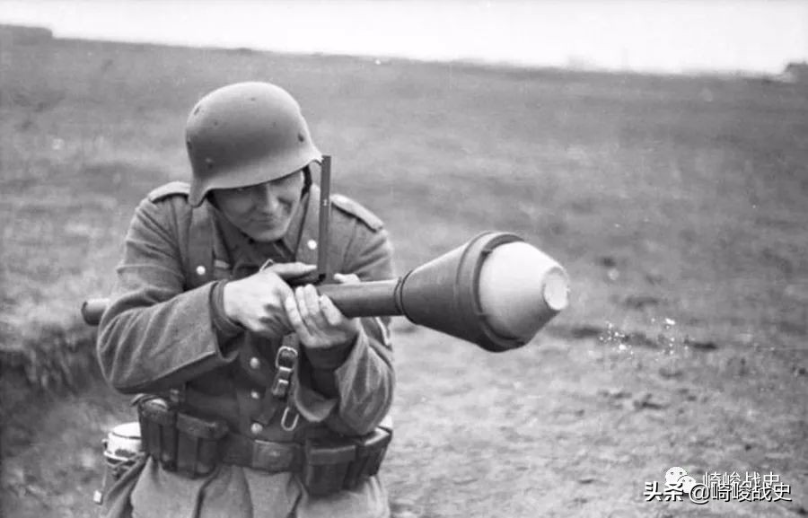 一个德军作战师装备多少“铁拳”和“战车噩梦”？答案在此