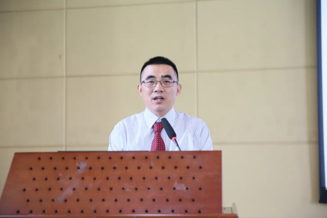 中国工程院“荆楚院士行”调研组莅临人福医药集团调研