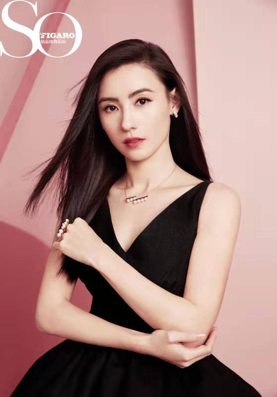 Cecilia Cheung 520 romantic cover blockbuster exposure to wear nude