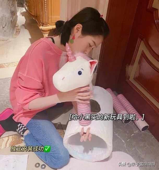 鹿晗关晓彤又现爆搜，相传月底将官宣分手，被曝原因出在关晓彤？