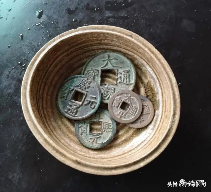 钱币鉴定,靠感觉?背后可是功力
