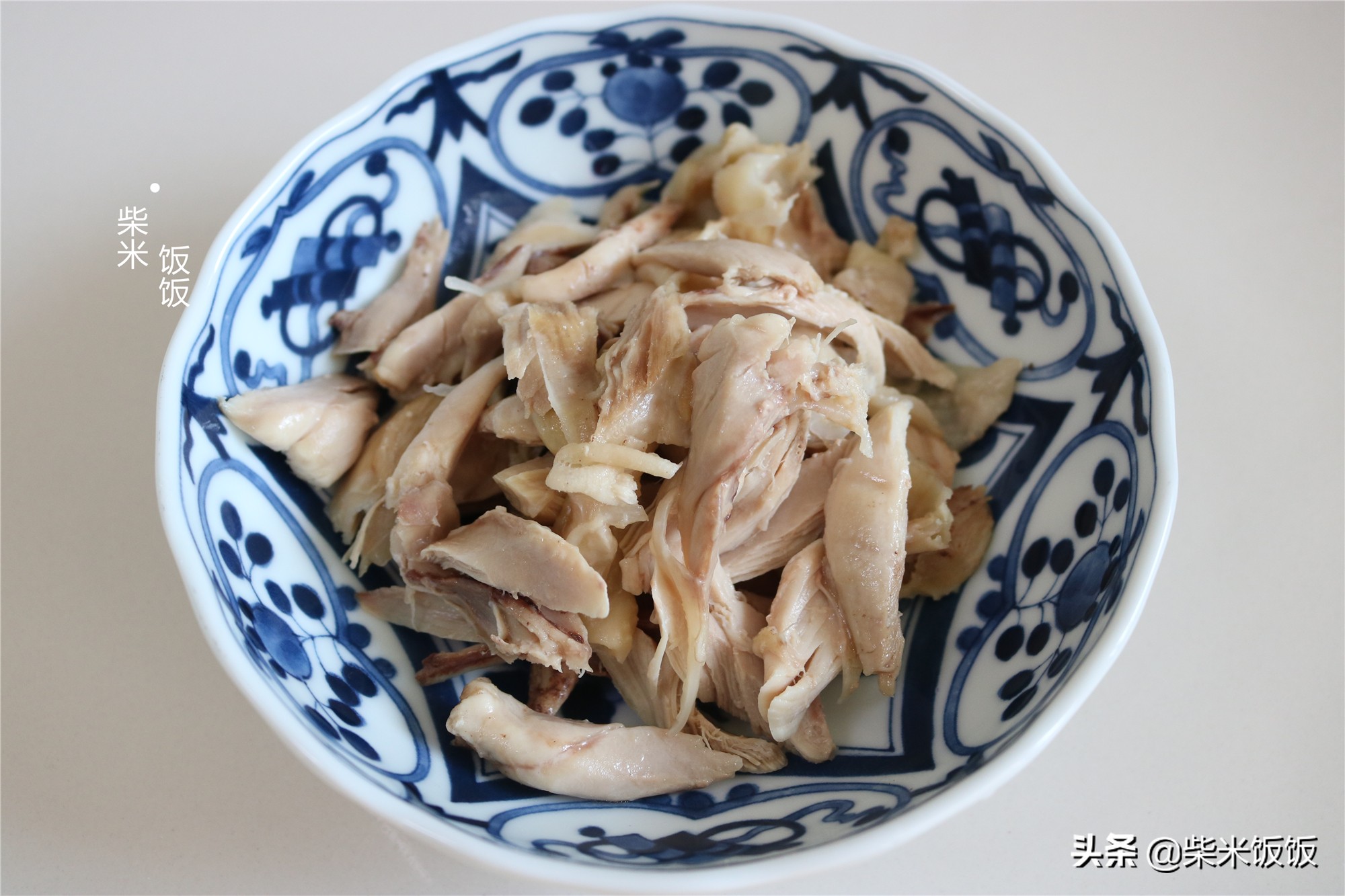 雞腿不紅燒不油炸，換一種做法，蒸一蒸，清淡好吃不油膩