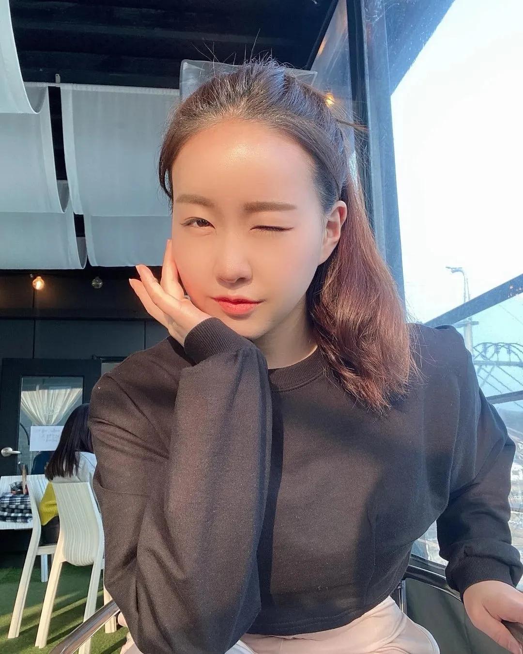 女人味十足微胖美女性感可爱小姐姐你喜欢吗图片