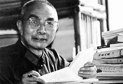 卧底将军、红色间谍郭汝瑰，1949年通电起义，最