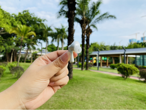 降噪耳机不选AirPods Pro，试试派美特这款，低延迟+双重主动降噪