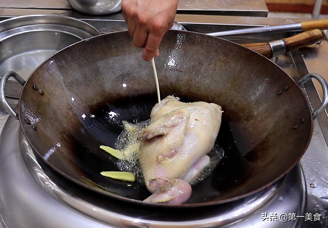 图片[5]-【砂锅炖鸡】做法步骤图 多加这一步 鲜香不油腻-起舞食谱网