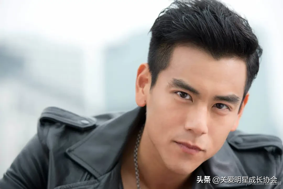 杨紫回应青簪行？华晨宇发展？鹿晗关晓彤分手