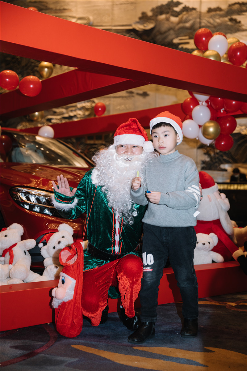 阜陽富力萬達嘉華酒店2020圣誕點燈儀式開啟冰雪奇緣圣誕季