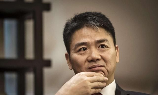 面对拼多多的崛起，京东不再选择沉默，刘强东