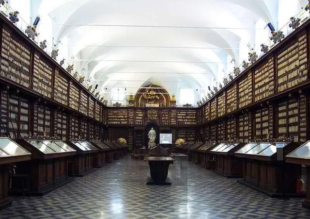 世界最美图书馆  里面藏着天堂的样子