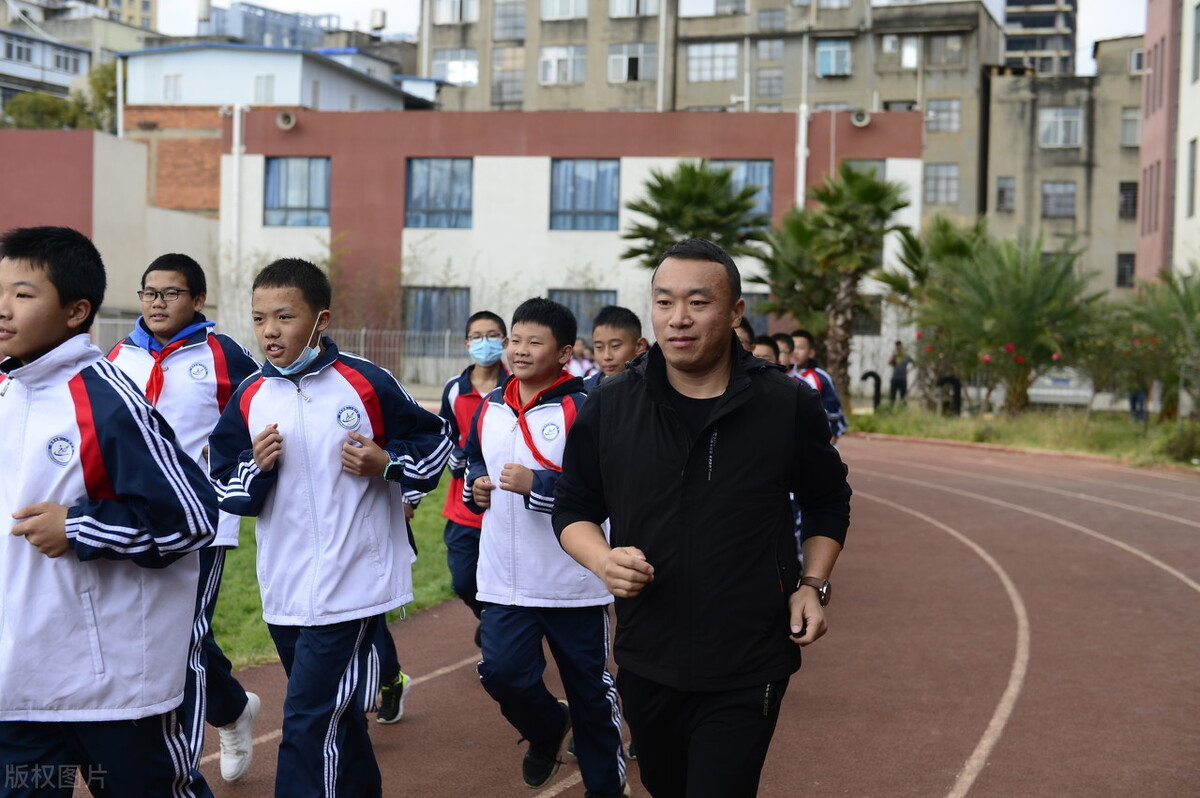 临近中考成绩依然垫底，如何逆袭？20年经验班主任分享3点