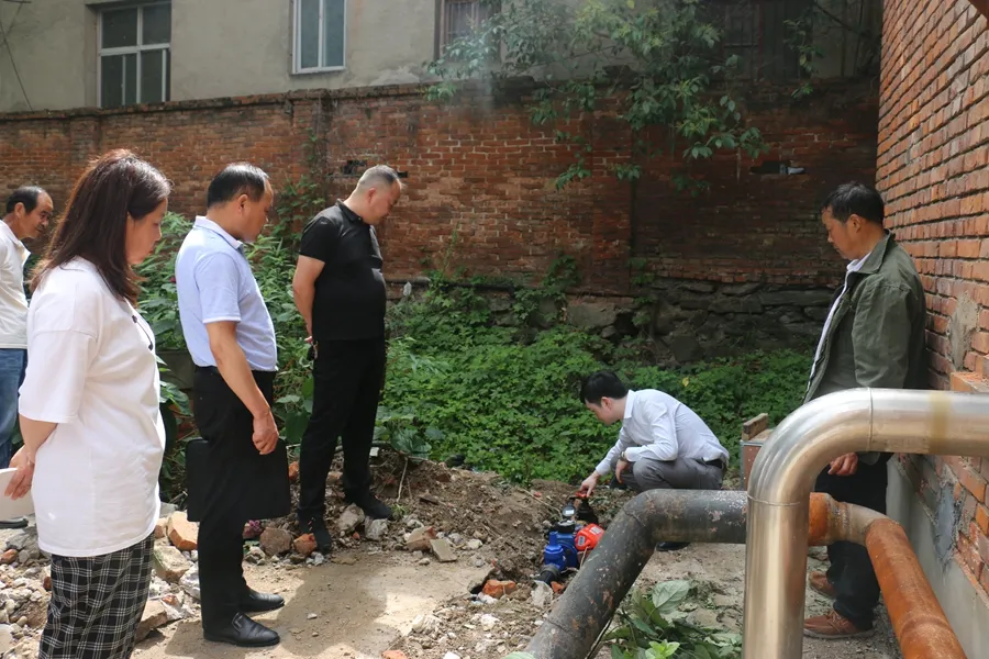 江北街道办：一泓清水送农家