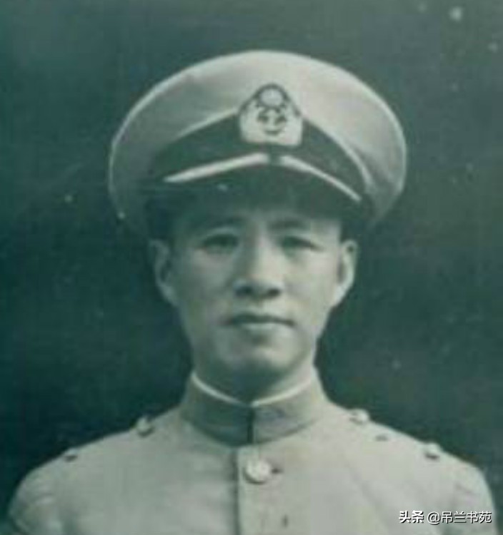 这座城市并不靠海，71年前，人民海军为何诞生在