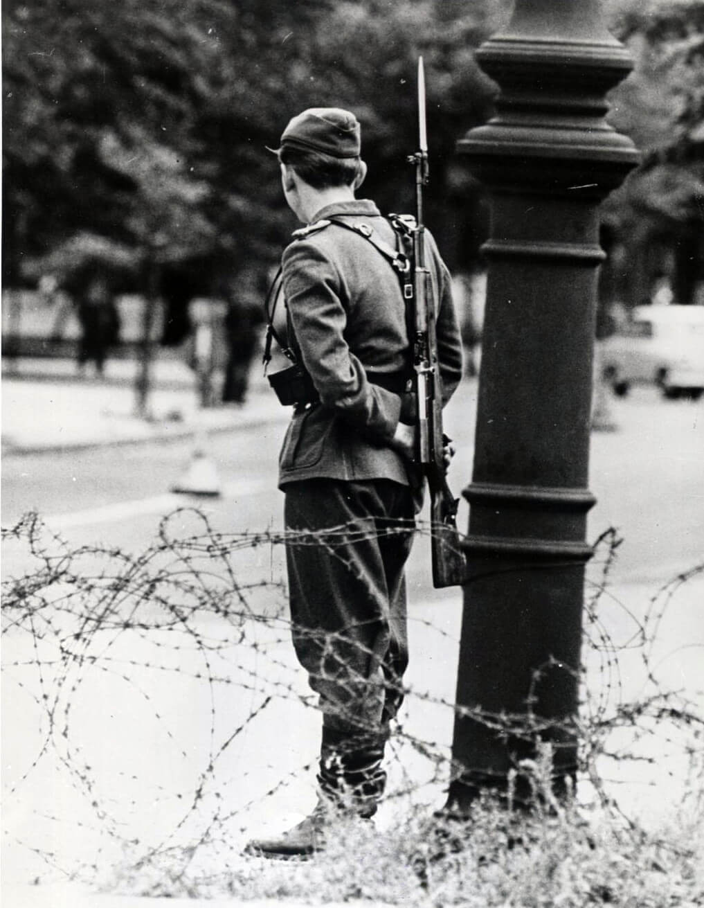 短命枪王：SKS和M14步枪，为预防第三次世界大战