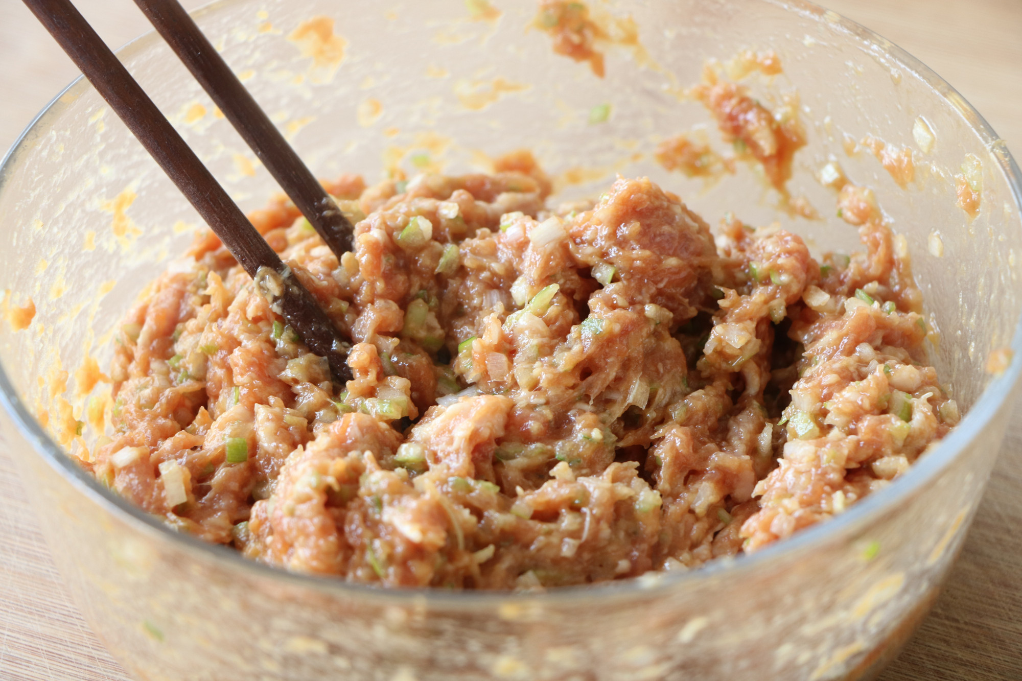 早餐小籠包，一口一個，學會在家做，比外面賣的健康好吃