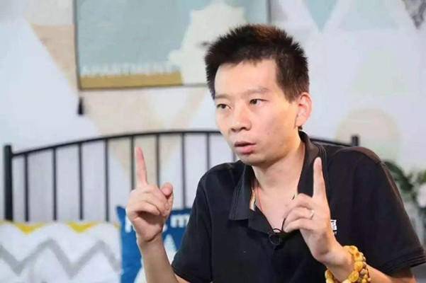 起底80后巨騙高靖，20億身價(jià)全靠蛋殼公寓騙政府坑租客房東？