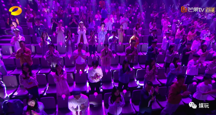 复盘《歌手·当打之年》总决赛，现场直播的5个