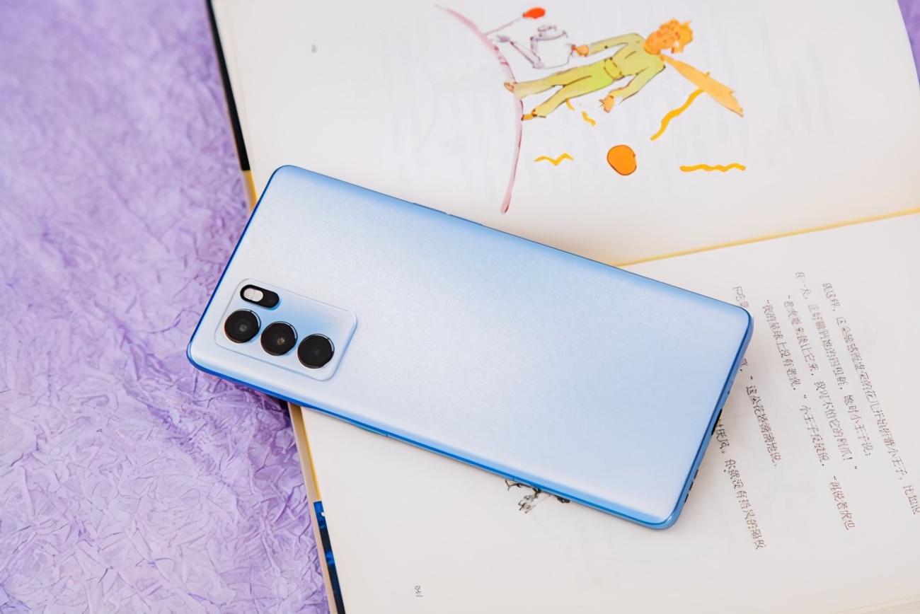 OPPO Reno7 Pro携6000mAh上线，还有125W+1.08亿，又一名猛将来袭