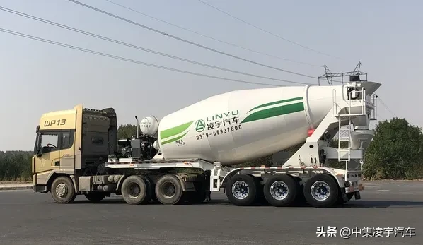 半挂混凝土搅拌车会是行业新风口吗？听听专家