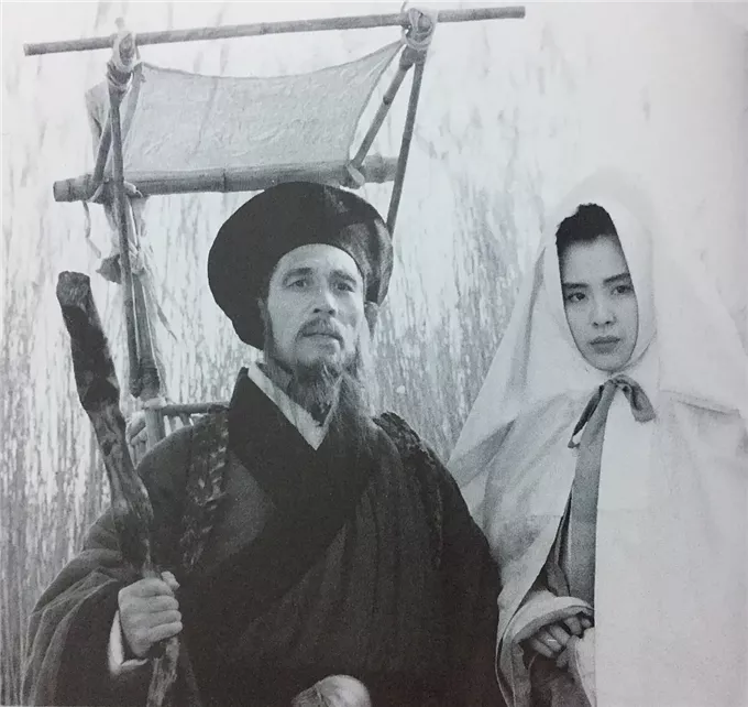 上映6天被下线,洪金宝这部恐怖片生不逢时,被埋没了20多年