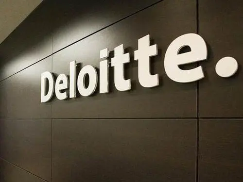 四份咨询实习后，我去了银行