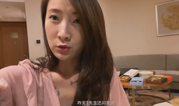 陈赫前妻在国外买房定居！直言美好生活在向她